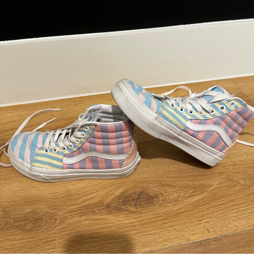 Vans Quilted multicolor high tops size 1